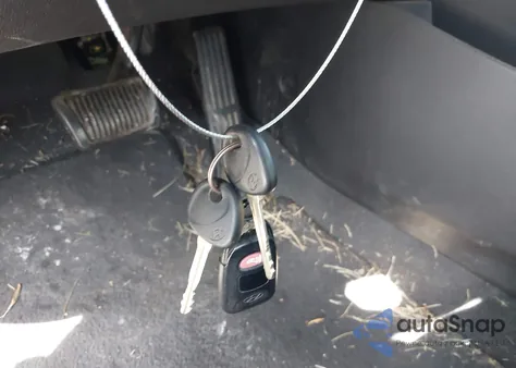 2015 Hyundai Elantra Se/Sport/Limited from USA, damaged, VIN 5NPDH4AEXFH581742